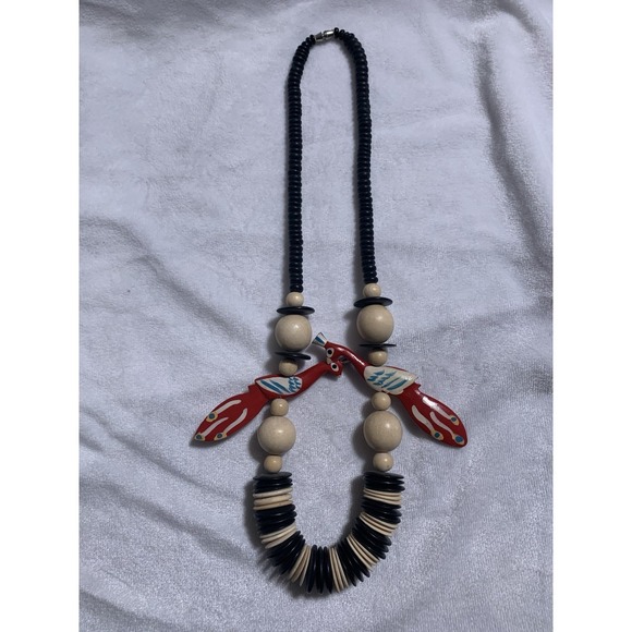 Vintage Wooden Hand Carved & Painted Parrots & Flat Beads Tropical Necklace - Picture 2 of 4